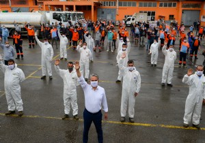 Bakan Uysal dan Temizlik iileri iin zel 1 Mays kutlamas